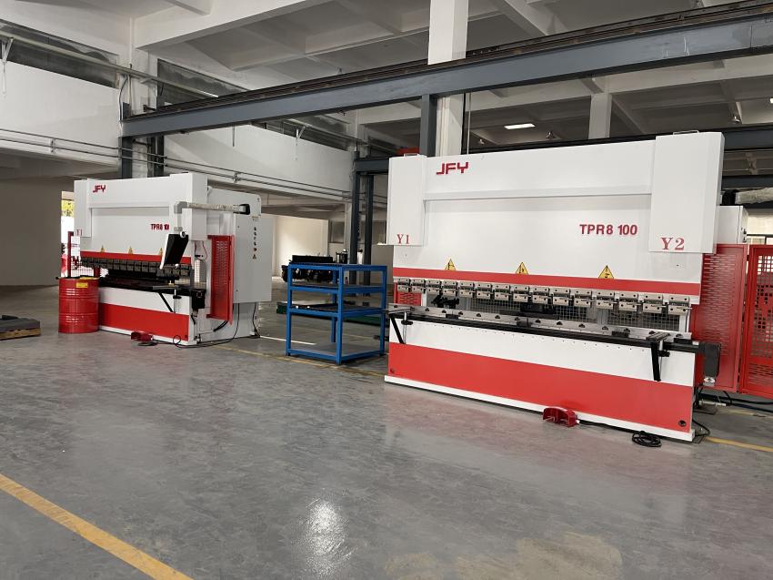 TPR8 100 設備展示